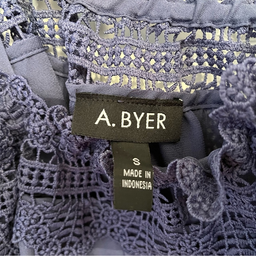 Cold Shoulder Blouse - Picture 5 of 5